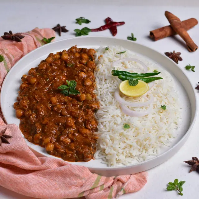 Chana Masala + Quinoa